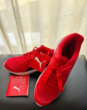 PUMA 러닝화 레드 택 포함 새상품