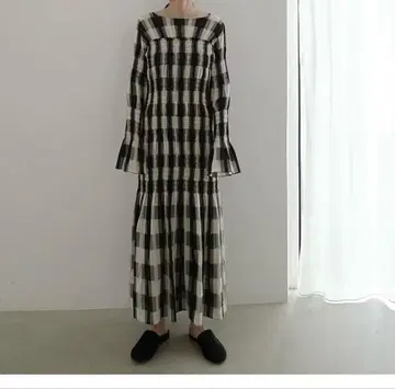 CLANE SHIRRING LONG ONEPIECE