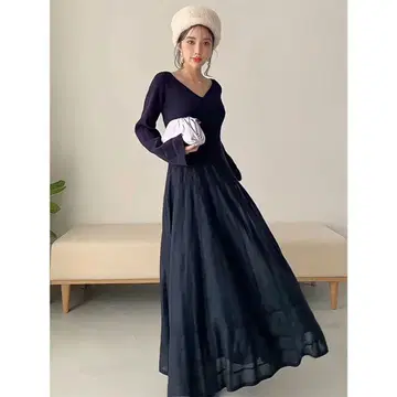 eimy 네이비 V넥 긴팔 니트 원피스