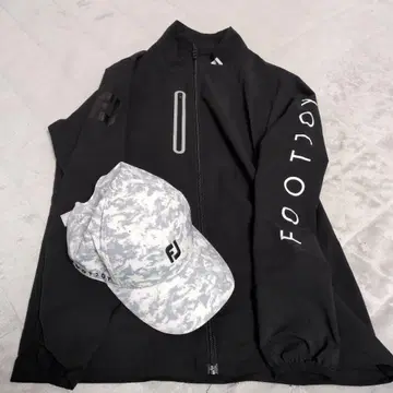 FOOTJOY 블랙 자켓과 카모플라쥬 모자 세트