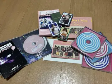 TWICE TOUCHDOWN & Merry & Happy 세트
