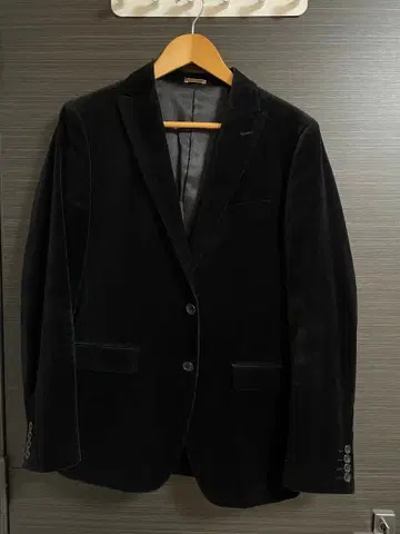 TAKEO KIKUCHI 블랙 벨로아 자켓