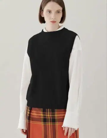 MORRIS & SONS 지롱 라무 크루넥 베스트 니트 베스트