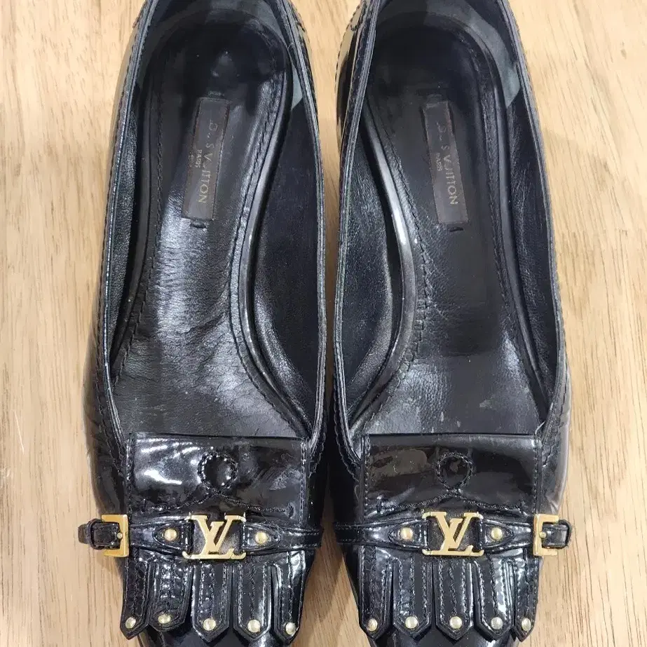 Louis Vuitton Black Patent LV Embellished Shoes