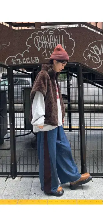니코앤드 - 리메이크풍 콤비 배럴 팬츠