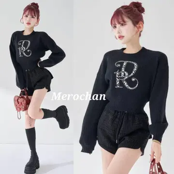 다리치 DR 비쥬 볼륨 리브 니트탑 [ 새상품 ]