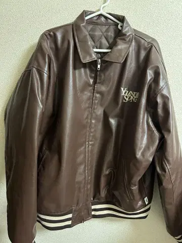 양거송 Synthetic Leather Stadium Jacket