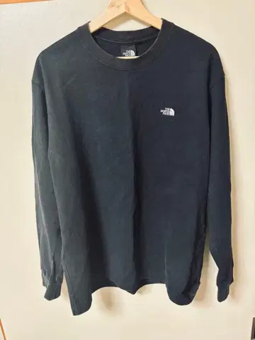 The North Face 롱T셔츠