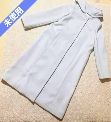 [미사용품] 아베닐 에투알 후드 부착 라이트 블루 롱 코트 38