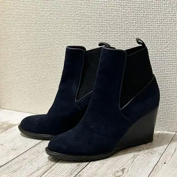 LACOSTE 라코스테 웨지솔 사이드 고어 숏부츠