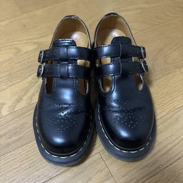 닥터 마틴 멜리 제인 38