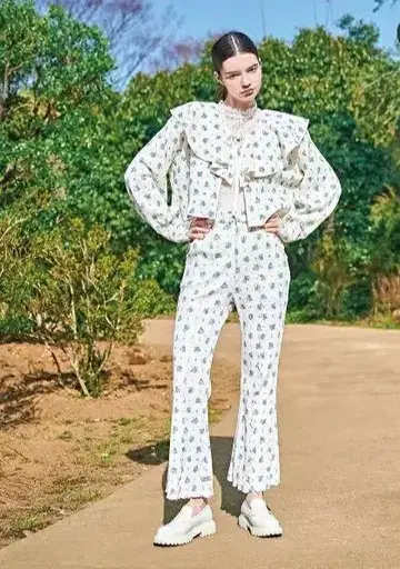 poppy 아사기니뇨 팬츠