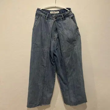AALTO 아르토 34 프론트 플리츠 와이드 데님 팬츠
