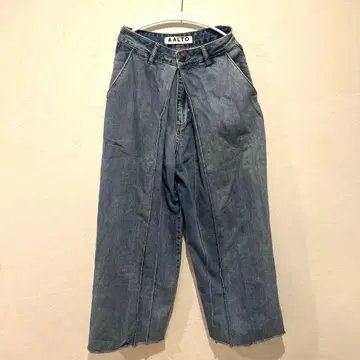 AALTO 아르토 34 프론트 플리츠 와이드 데님 팬츠