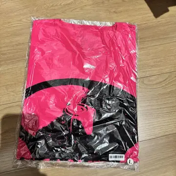 타카하시 유 T셔츠