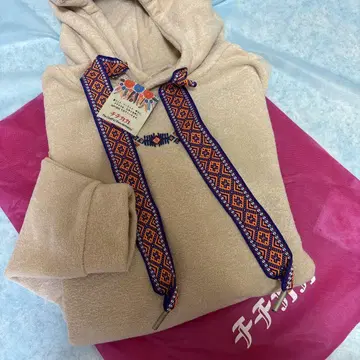 티티카카 자수 베이지 후드티 F 사이즈