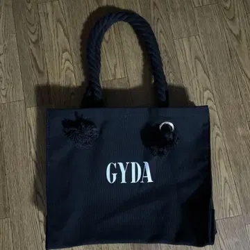 GYDA 블랙 토트백
