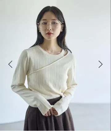 아이보리 리브 편직 긴팔 상의