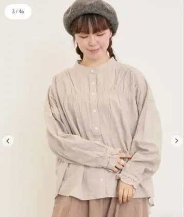 미사용 [ 사만사 모스모스 ] 핸드 스티치풍 꽃무늬 셔링 블라우스