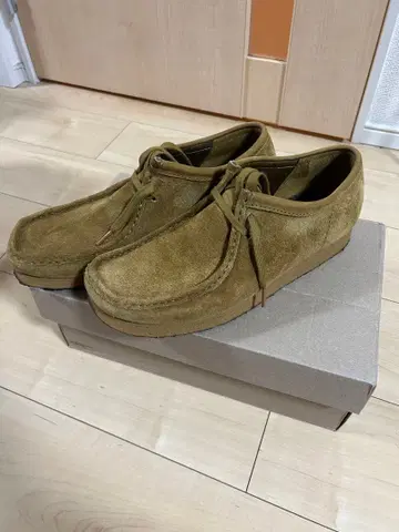 Clarks 왈라비