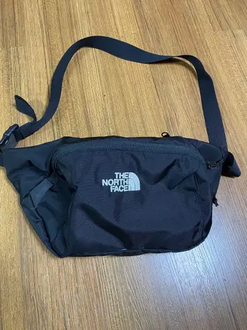 THE NORTH FACE 바디백 블랙
