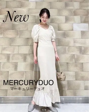 새상품 [ MERCURYDUO 머큐리 듀오 ] 이소재 헴 롱 니트 원피스