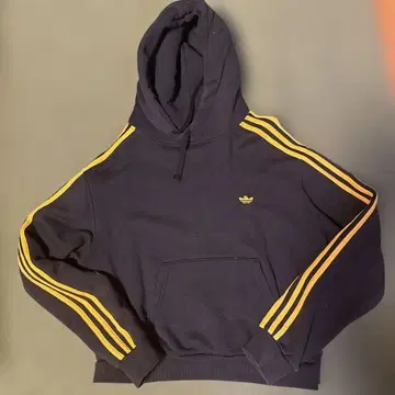 adidas 트레포일 캐릭터 후드티