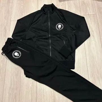 레어 새상품급 넘버나인 스컬 셋업 저지 3 사이즈