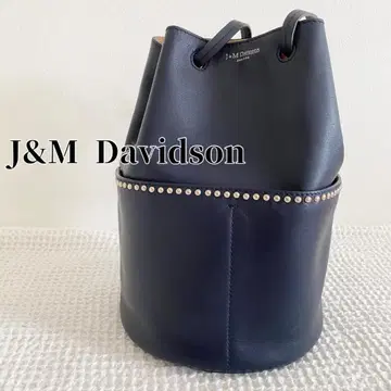 [컨디션 최상] J&M DAVIDSON 미니 데이지 스터드 핸드 버킷 백
