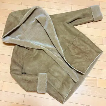 kbf 리버서블 무스탕 보아 자켓