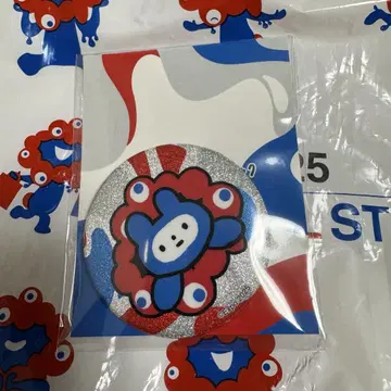 미개봉 새상품 킷코짱 미야쿠미야쿠 키라키라 캔뱃지