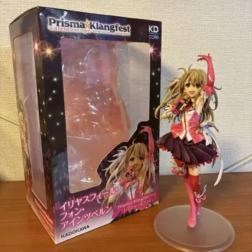 이리야스필 폰 아인츠베른 피규어