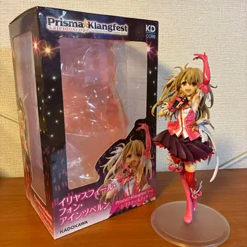 이리야스필 폰 아인츠베른 피규어