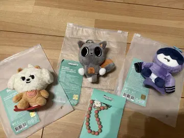 거의 새것 투바 TOMORROW X TOGETHER 인형 세트