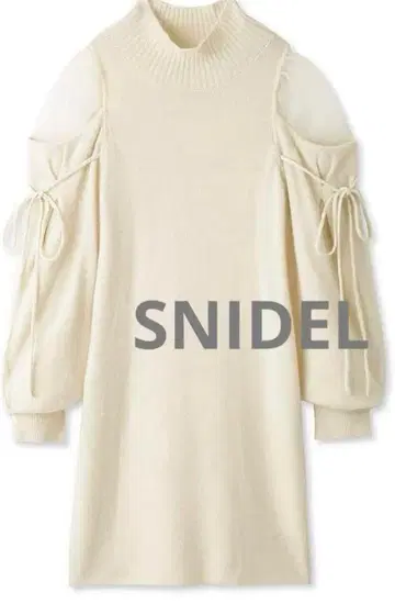 SNIDEL 시스루 숄더 미니 니트 원피스