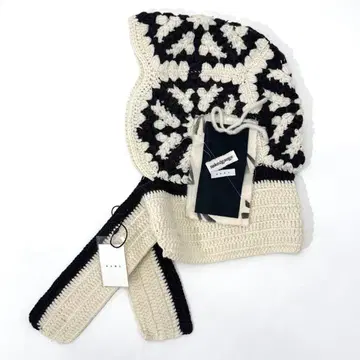 nakedgauge Name. HAND KNITTED BALACLAVA