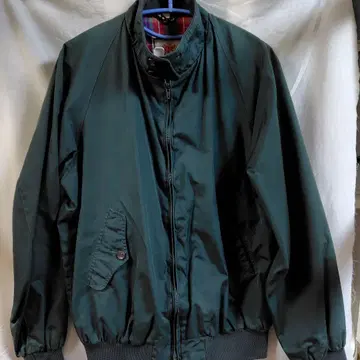BARACUTA 다크 그린 점퍼