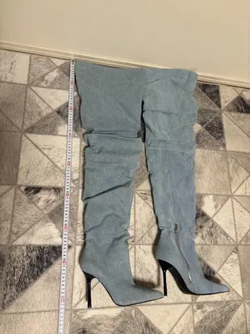 새상품급 [ ZARA ] 슈퍼 롱 니하이 부츠 데님
