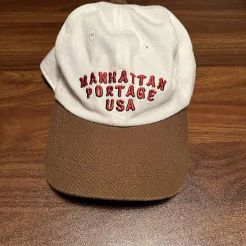 Manhattan Portage 캡