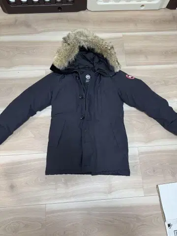 Canada Goose 블랙 다운 자켓