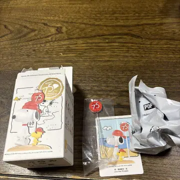 스누피 75주년 기념 피규어 POP MART