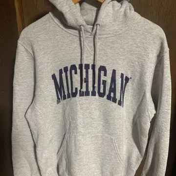 러셀 MICHIGAN 프린트 후드티