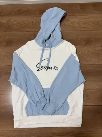 스토푸리 코론 후드티