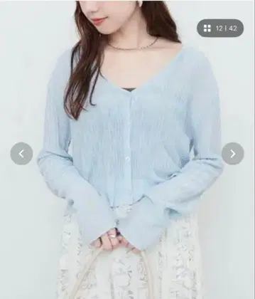 natural couture  V넥 시어 가디건