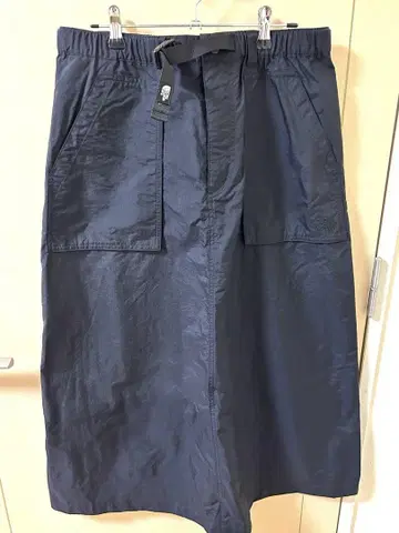 THE NORTH FACE 블랙 플레어 스커트