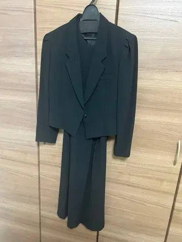 포멀 예복 블랙 자켓과 원피스 세트 9호