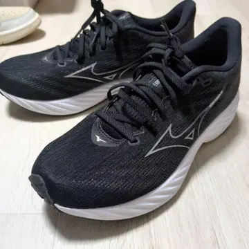 MIZUNO 러닝화