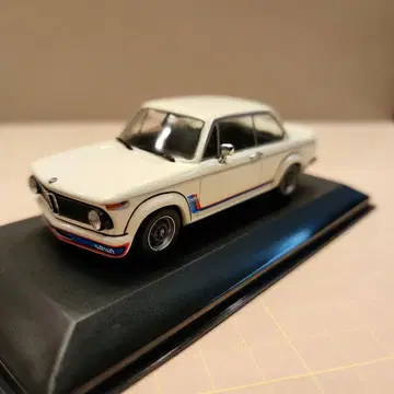 BMW 2002 터보 미니카 1/43