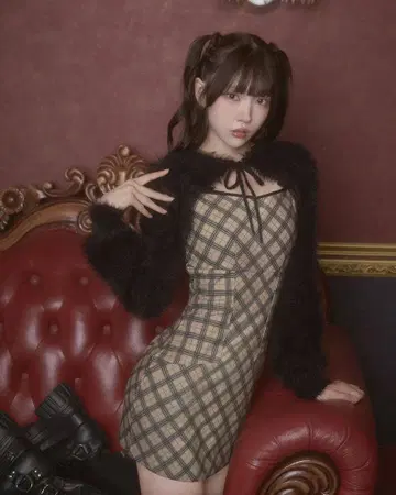 오리지널 체크 무늬 앙상블 미니 원피스