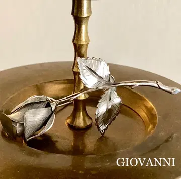 GIOVANNI 빈티지 브로치